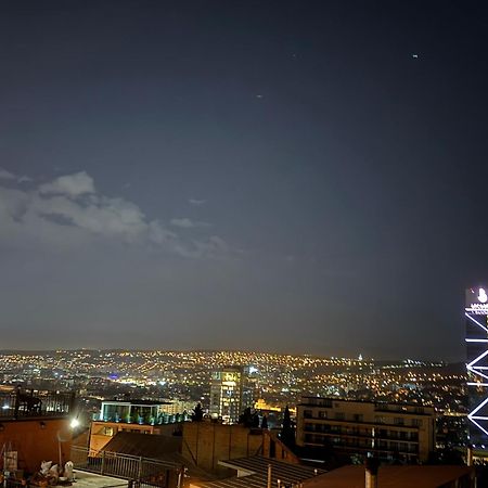 Brothers Apartments With Terrace In Old Tbilisi Luaran gambar