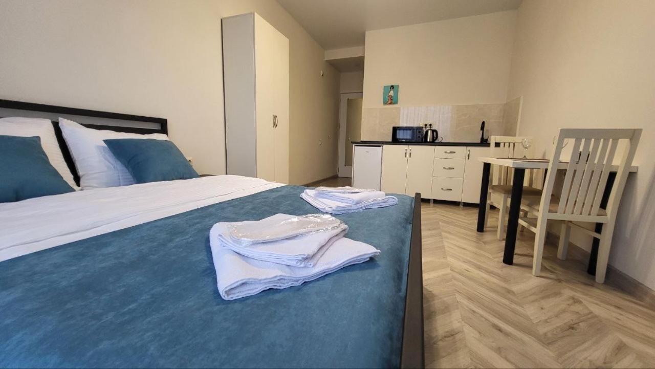 Brothers Apartments With Terrace In Old Tbilisi Luaran gambar