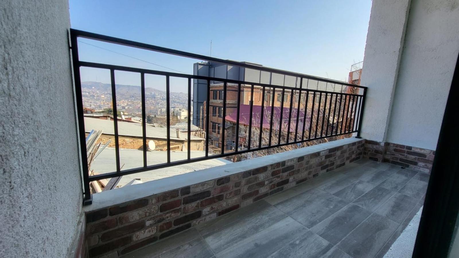 Brothers Apartments With Terrace In Old Tbilisi Luaran gambar