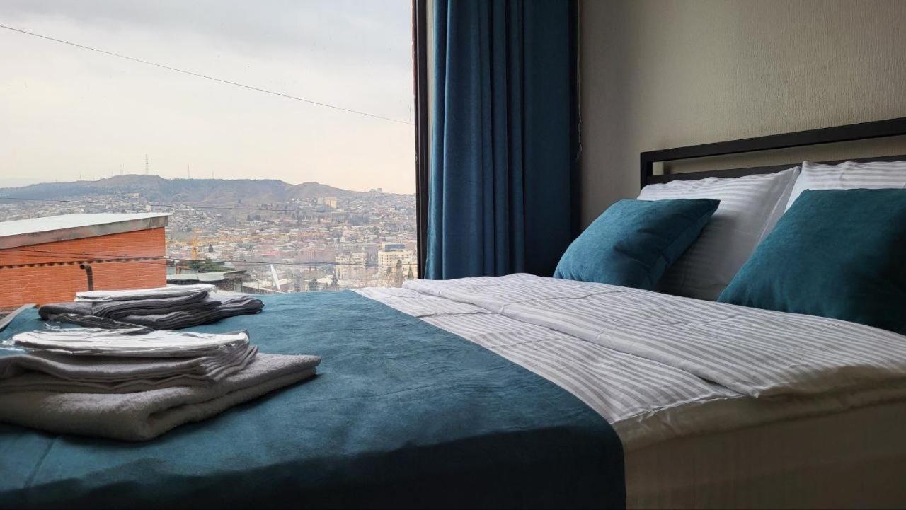 Brothers Apartments With Terrace In Old Tbilisi Luaran gambar