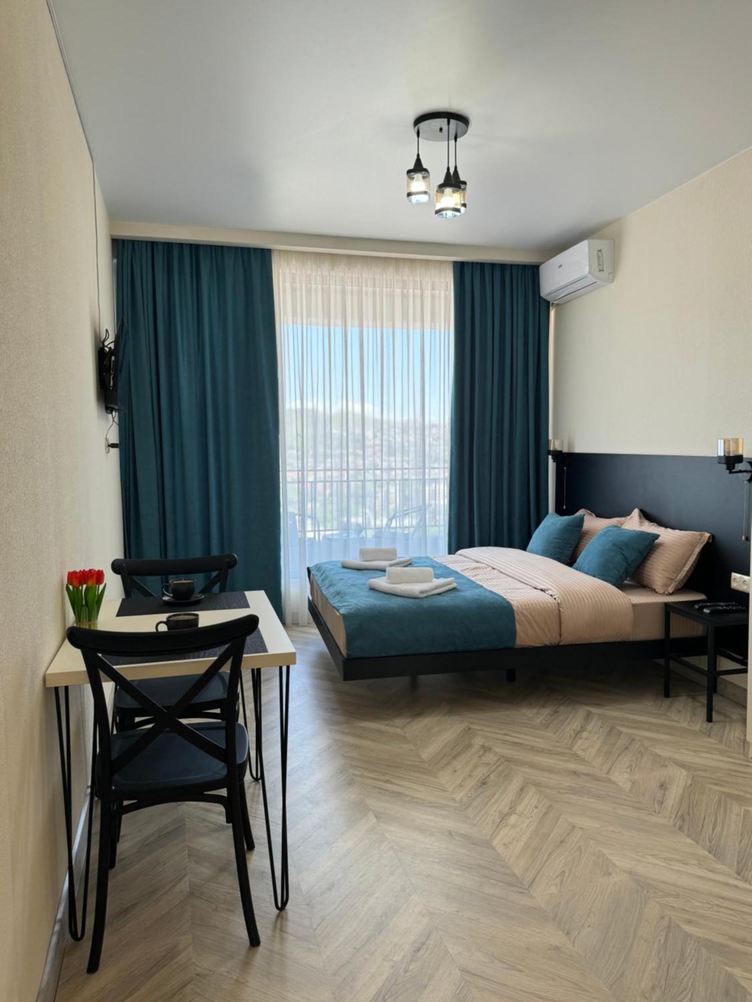 Brothers Apartments With Terrace In Old Tbilisi Luaran gambar