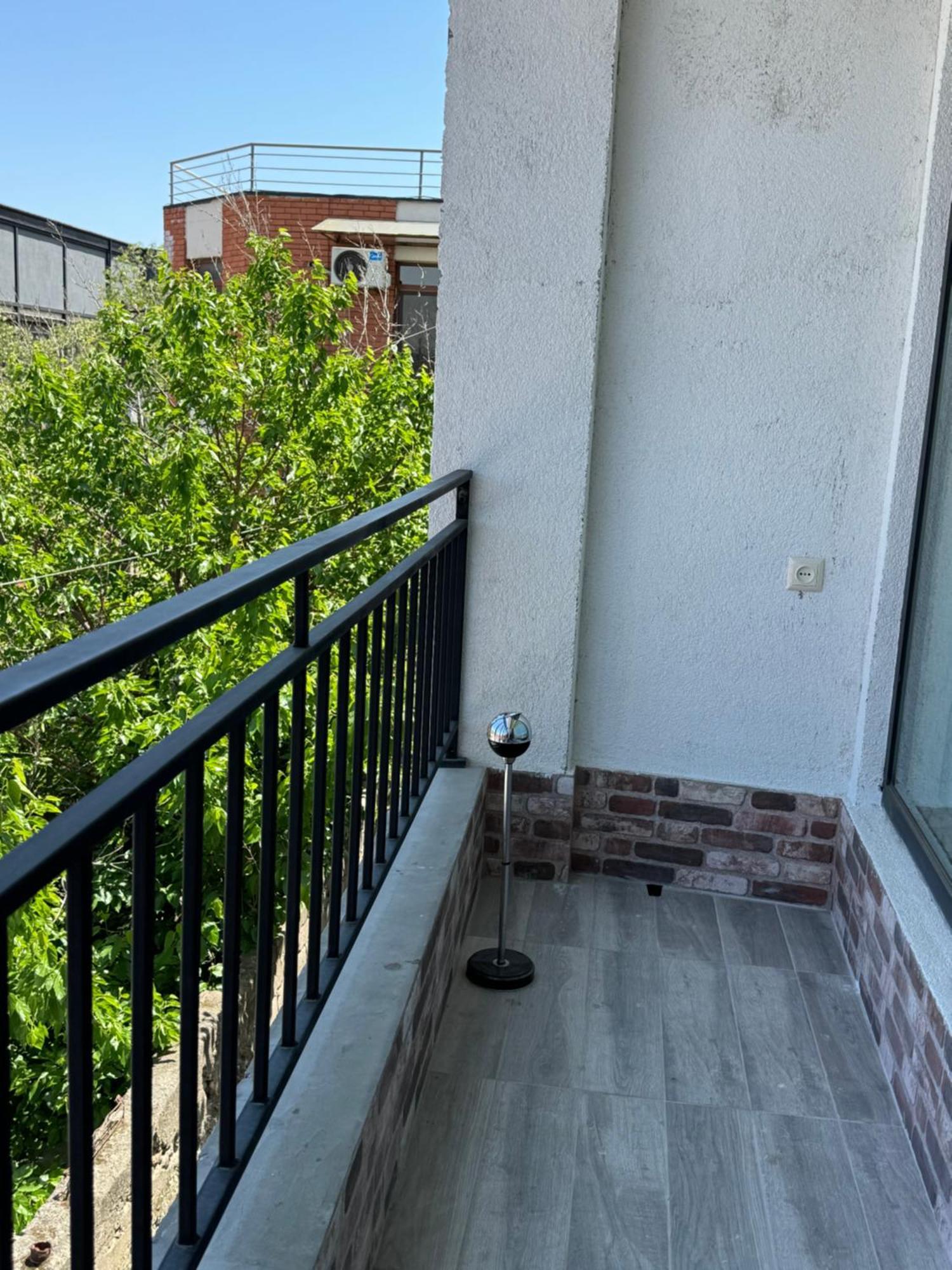 Brothers Apartments With Terrace In Old Tbilisi Luaran gambar