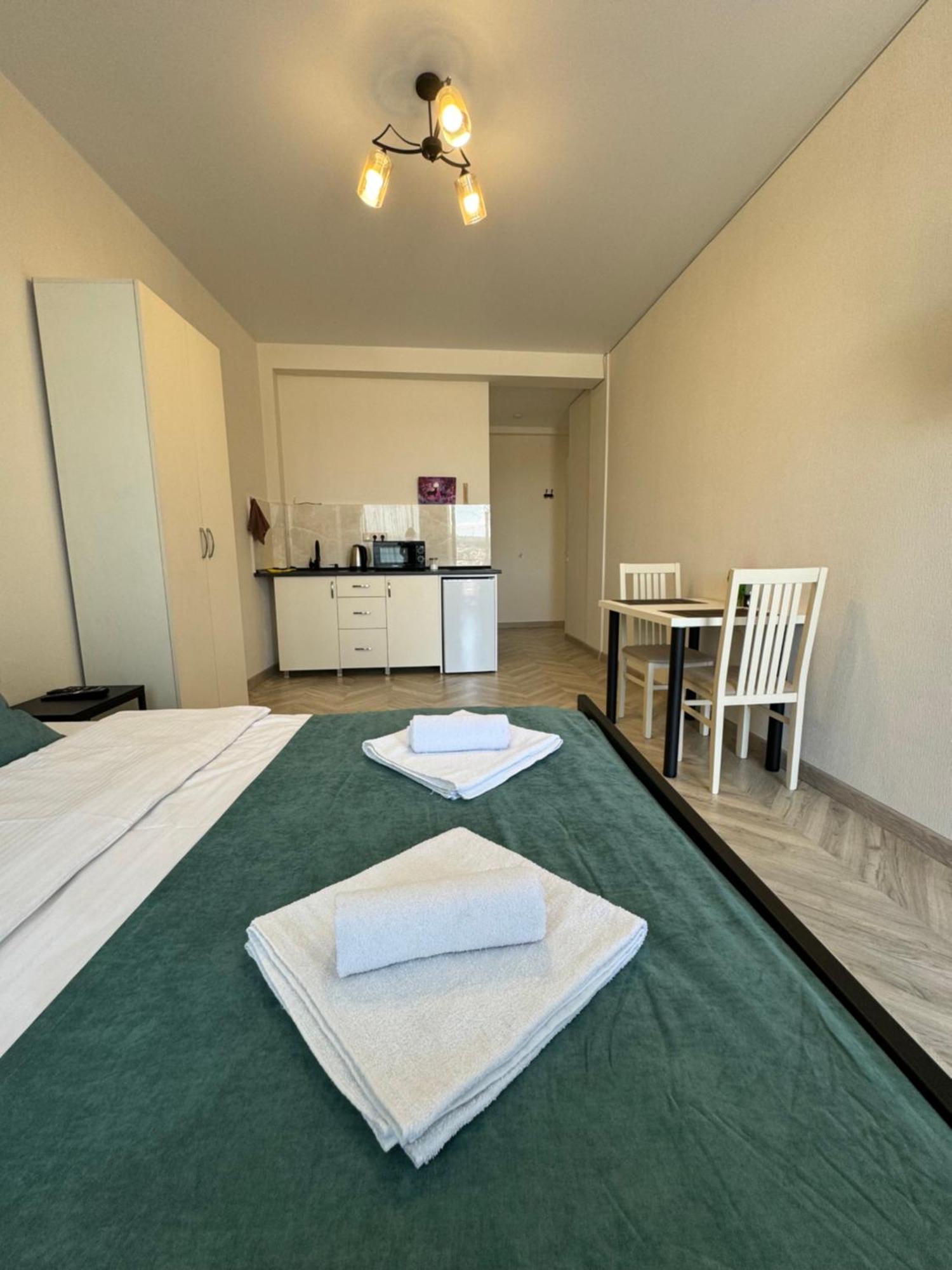 Brothers Apartments With Terrace In Old Tbilisi Luaran gambar